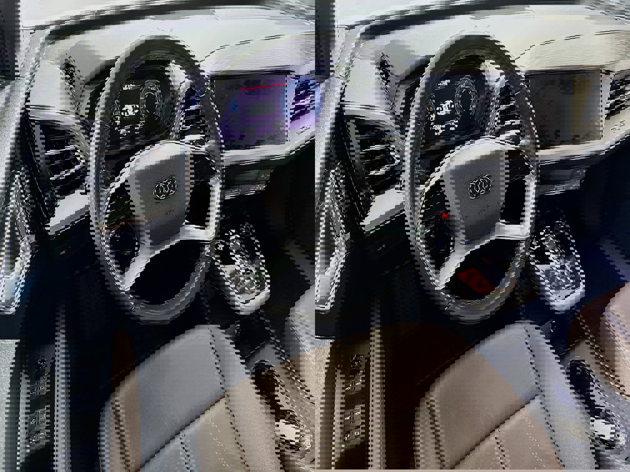 Used 2022 Audi Q4 e-tron Premium w/ Convenience Package image 22