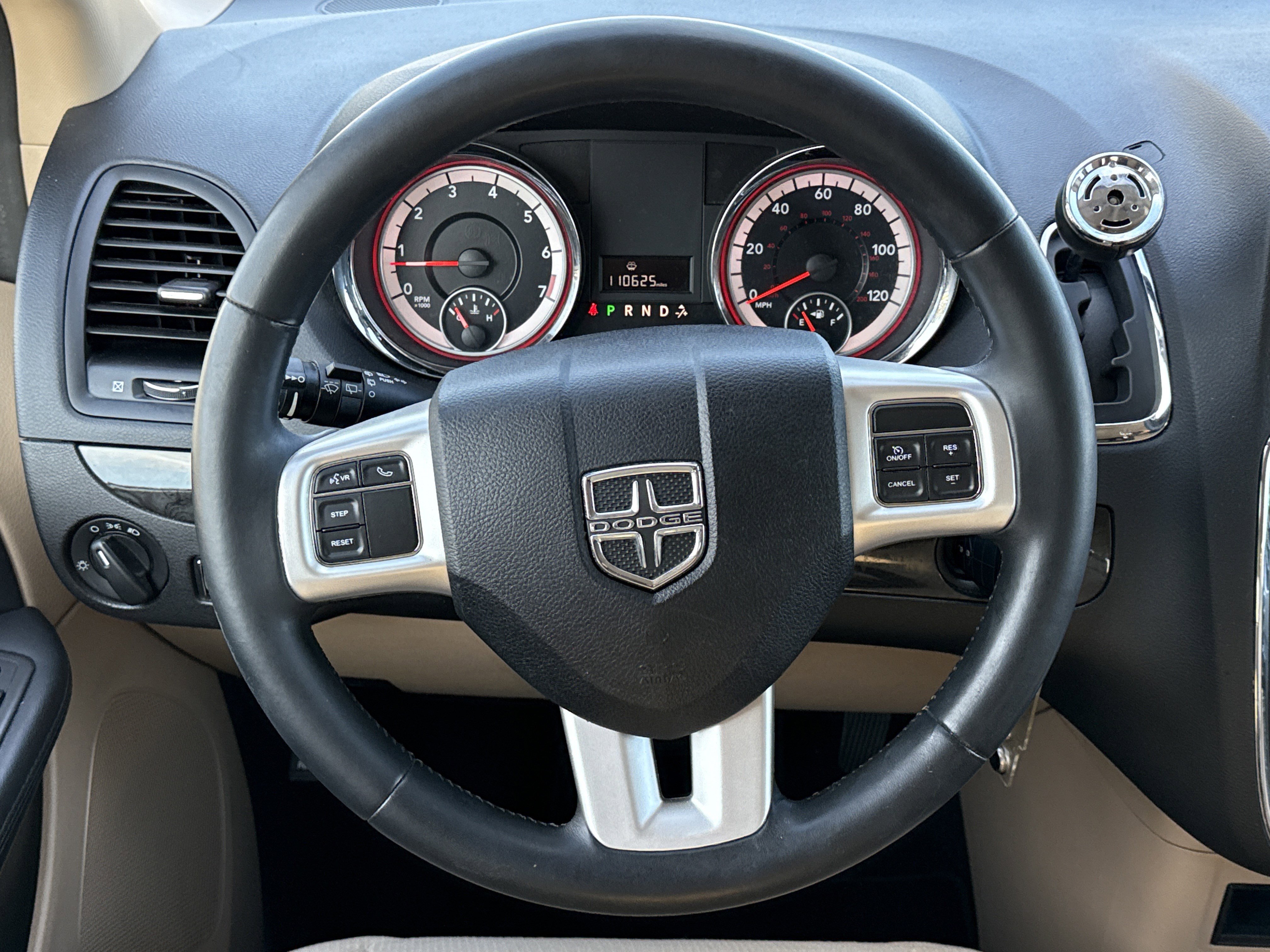 Used 2015 Dodge Grand Caravan SE w/ Quick Order Package 29E SE image 17