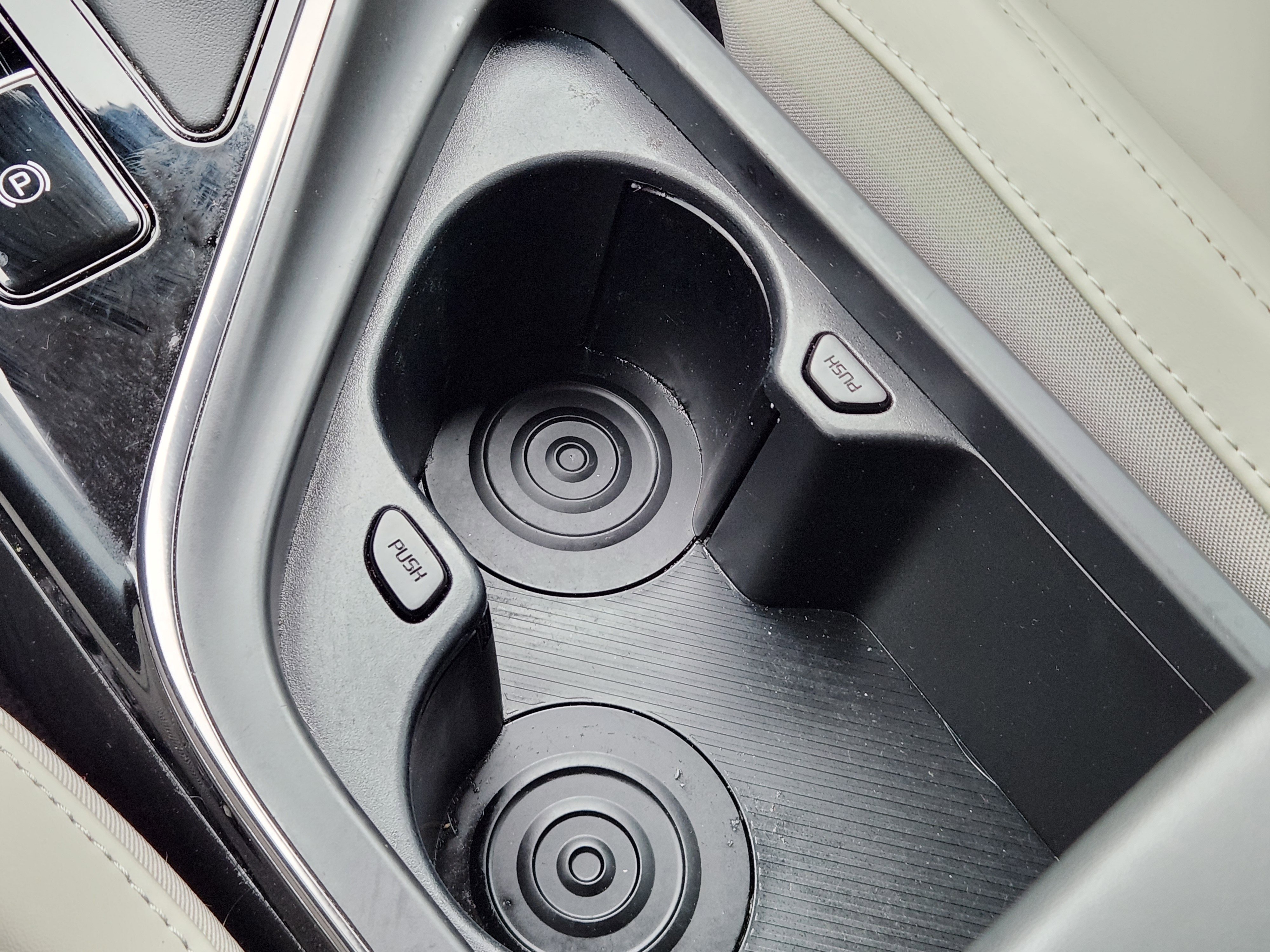 Used 2023 Kia Niro EX image 27