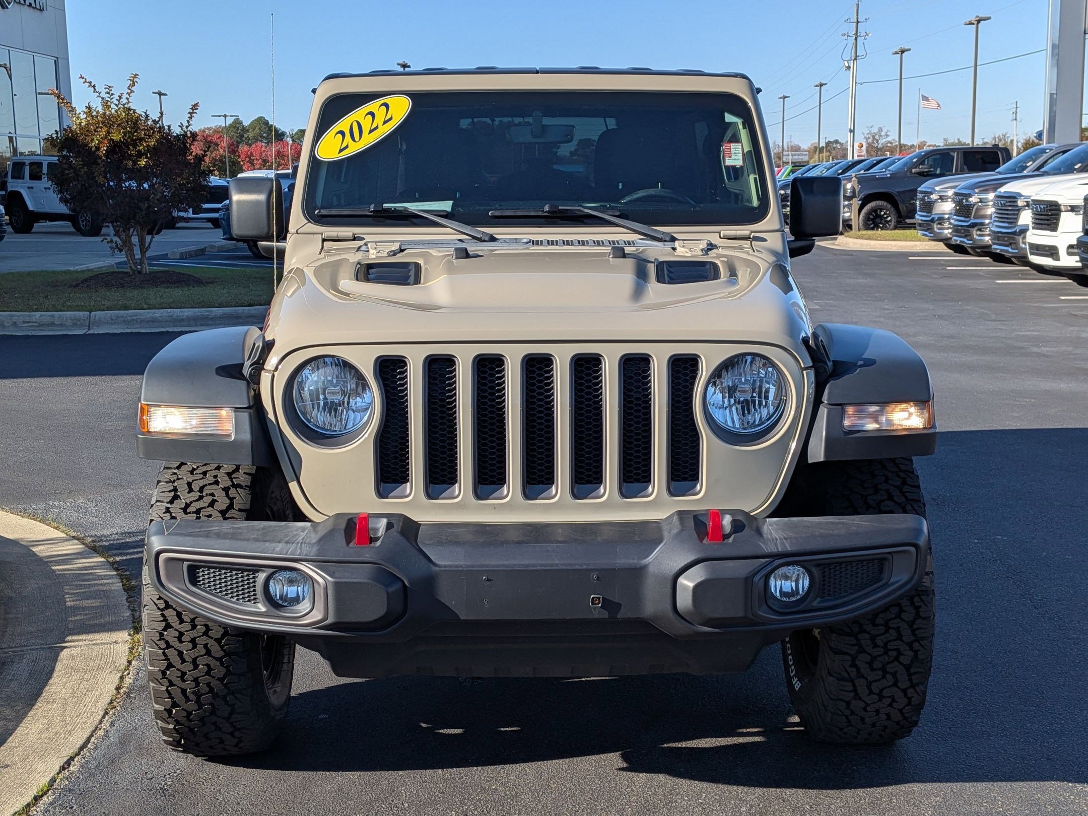 Used 2022 Jeep Wrangler Unlimited Rubicon image 2