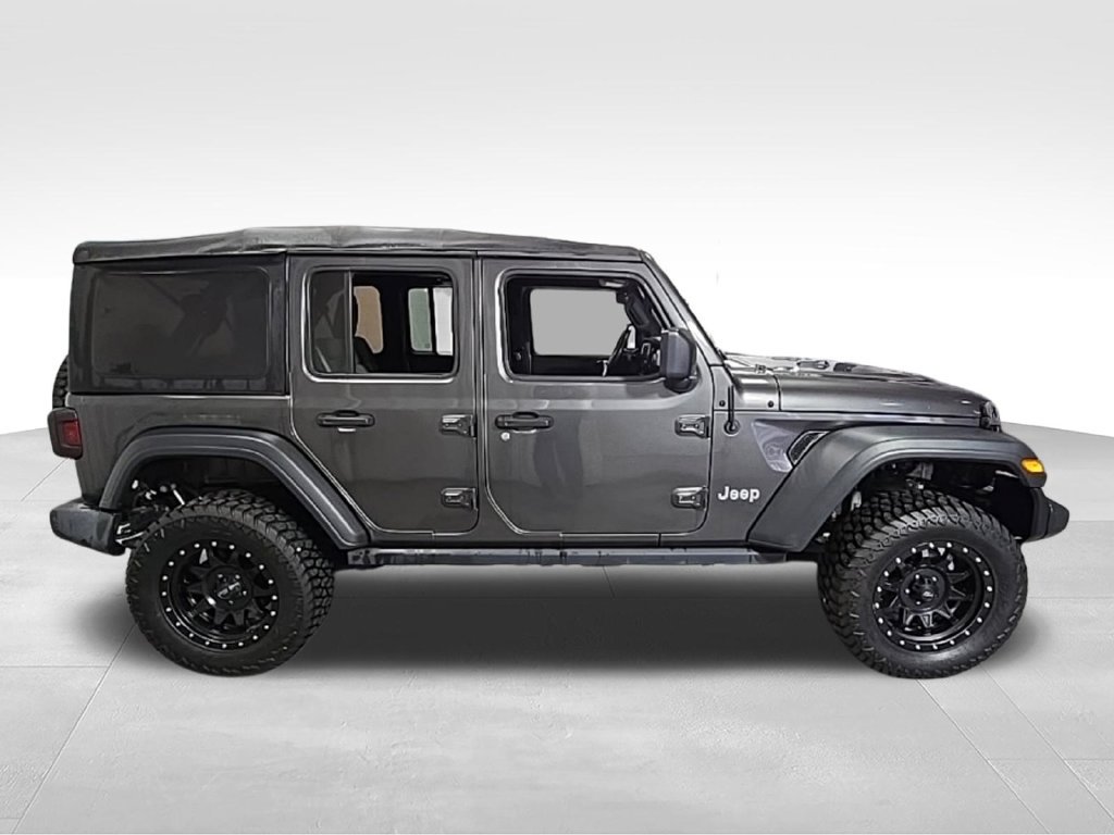 Used 2018 Jeep Wrangler Unlimited Sport S AWD/4WD image 7