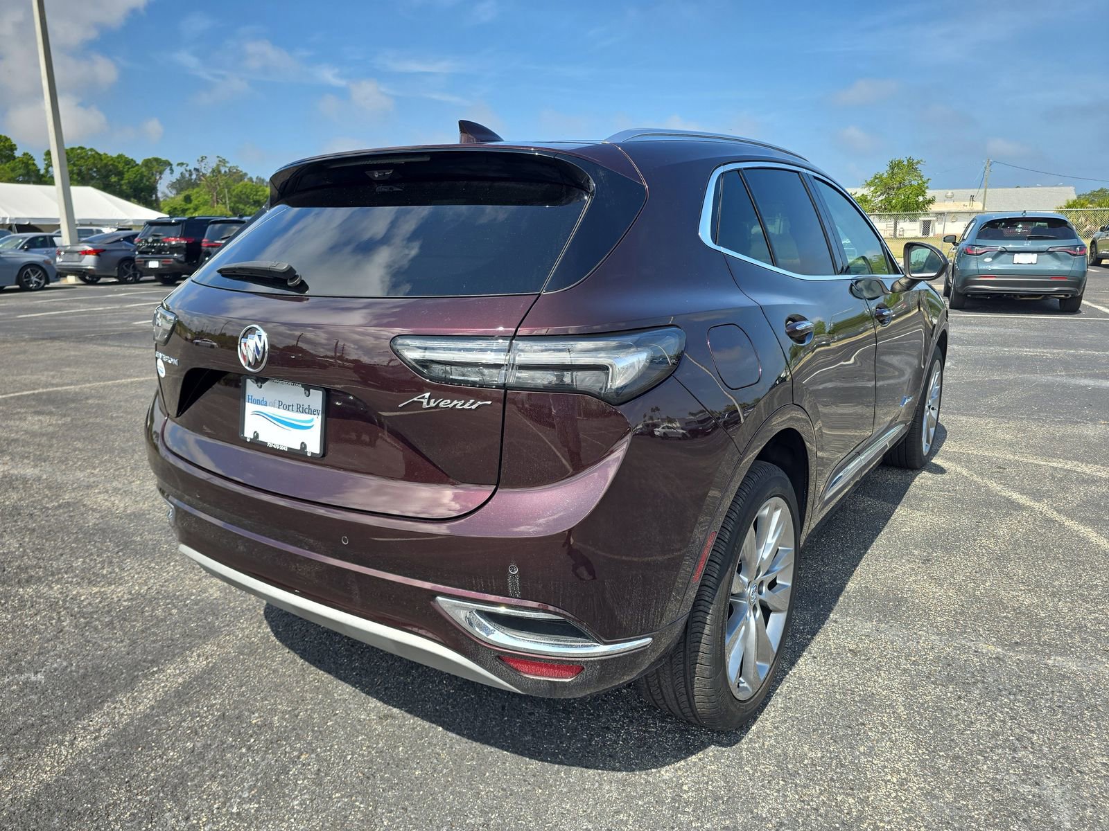 Used 2023 Buick Envision Avenir FWD image 4
