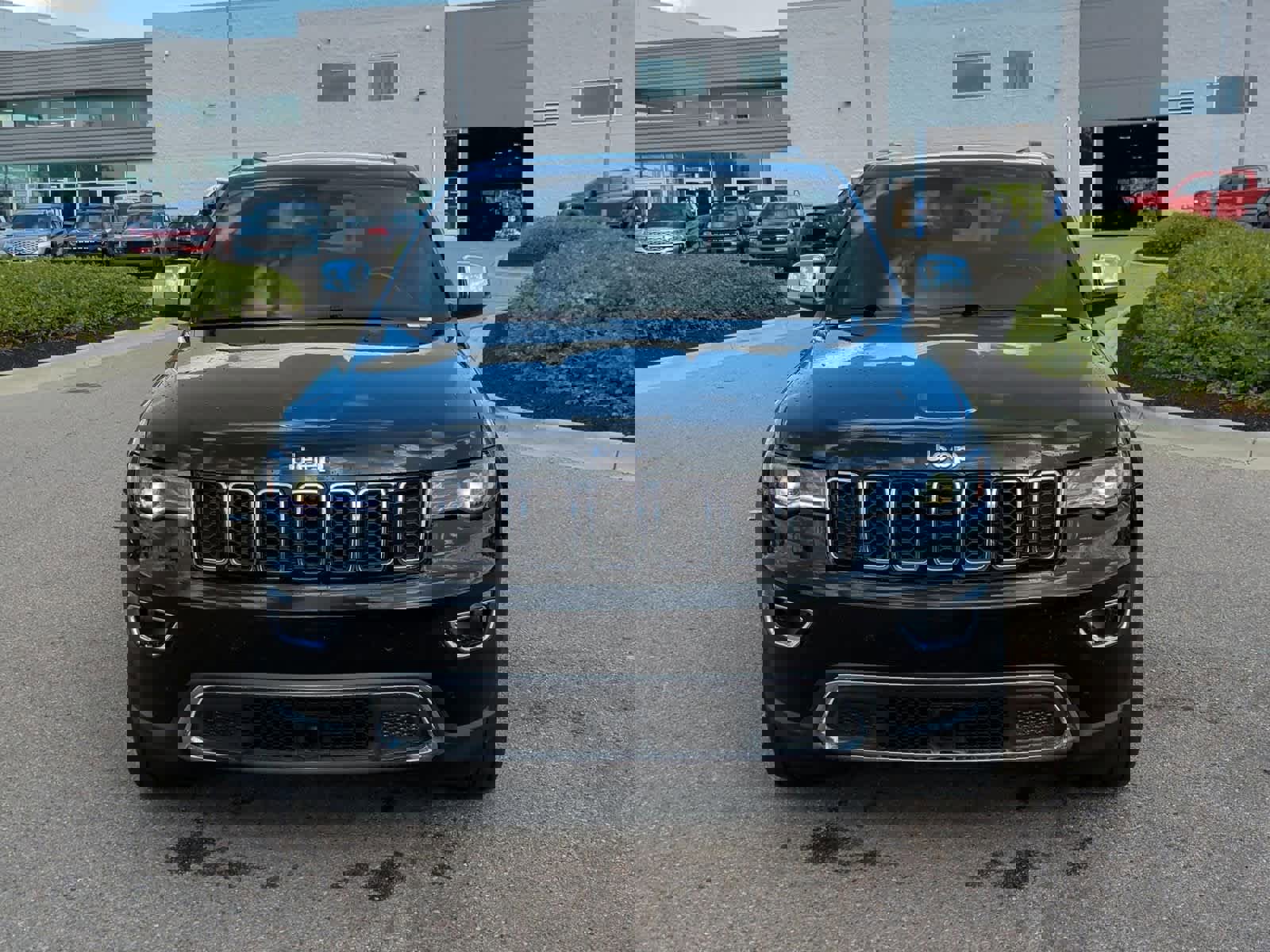 Used 2022 Jeep Grand Cherokee Limited w/ Tech Group image 3