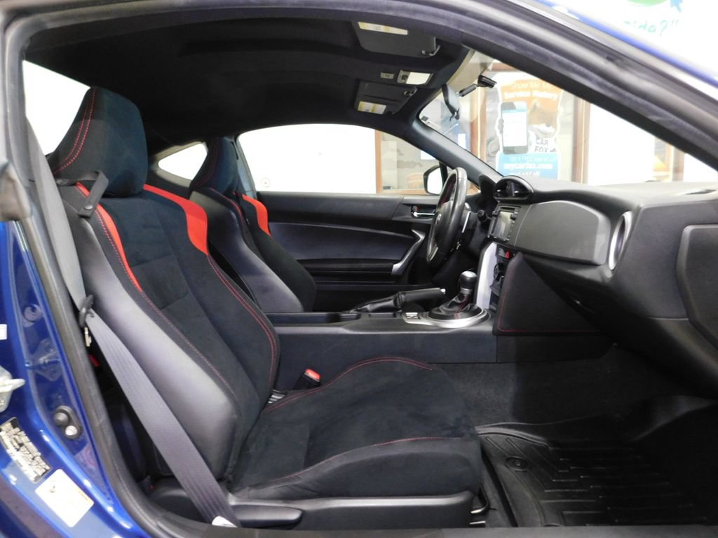 Used 2015 Scion FR-S RWD image 56