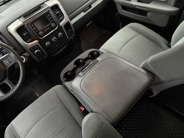 Used 2019 RAM 1500 Classic SLT AWD/4WD image 22