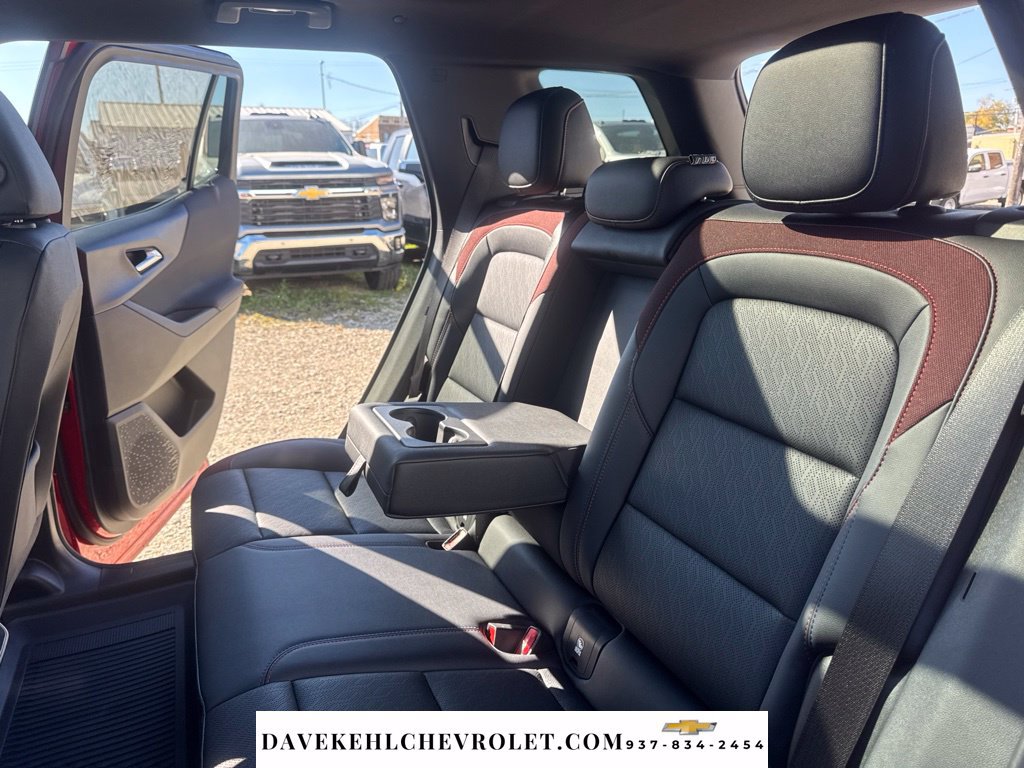 Used 2025 Chevrolet Equinox RS w/ Safety and Technology Package AWD/4WD image 26