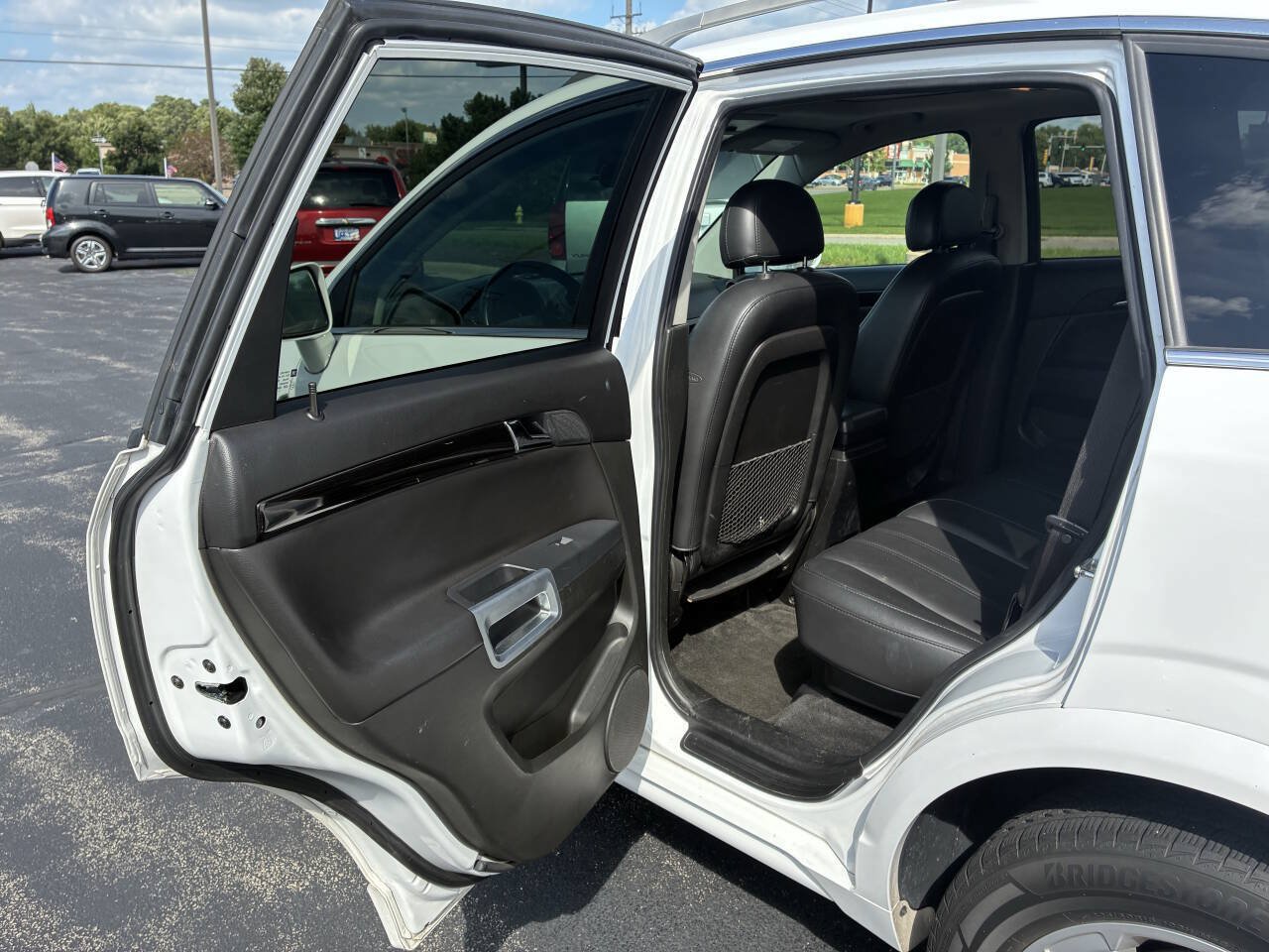 Used 2015 Chevrolet Captiva Sport LT w/ Convenience Package FWD image 19