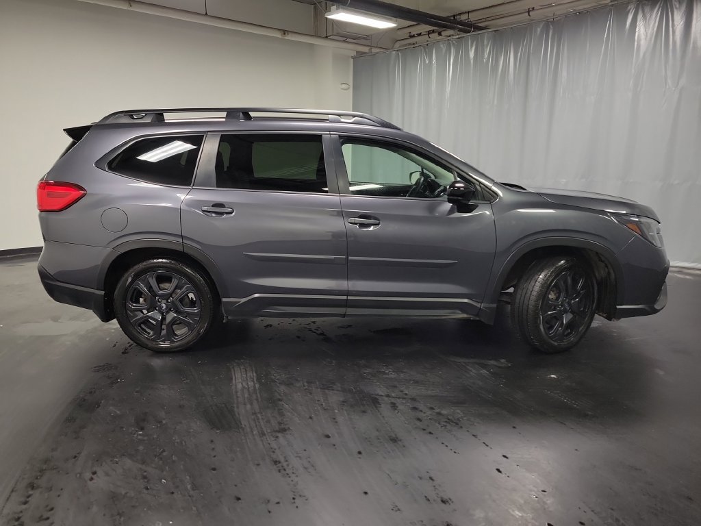 Used 2024 Subaru Ascent Onyx Edition AWD/4WD image 9