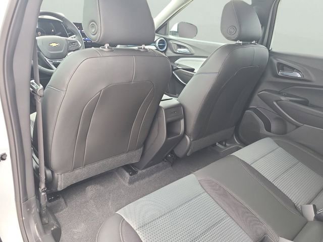 New 2026 Chevrolet Trax LT w/ Driver Confidence Package image 14