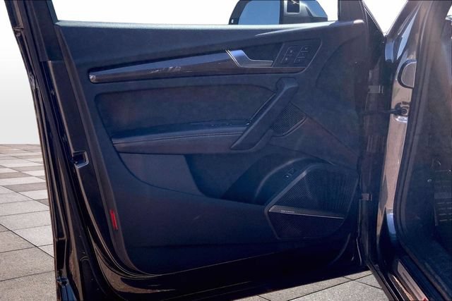 Used 2020 Audi SQ5 Premium Plus w/ Premium Plus Package AWD/4WD image 26