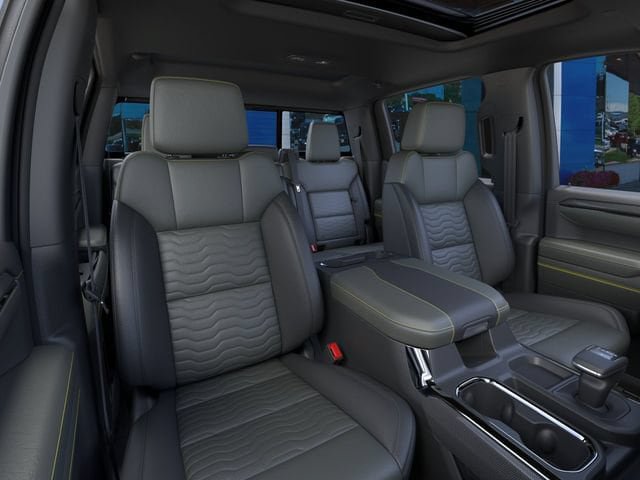 New 2026 Chevrolet Silverado 1500 ZR2 w/ Dark Appearance Package AWD/4WD image 16