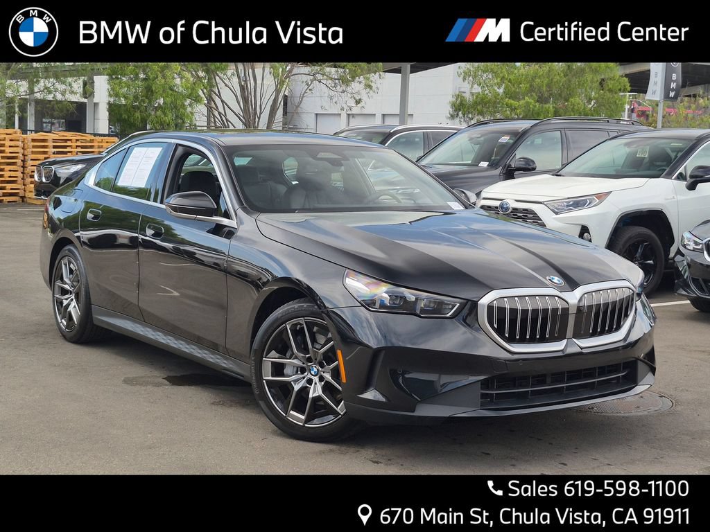 Used 2026 BMW 540i xDrive AWD/4WD image 1