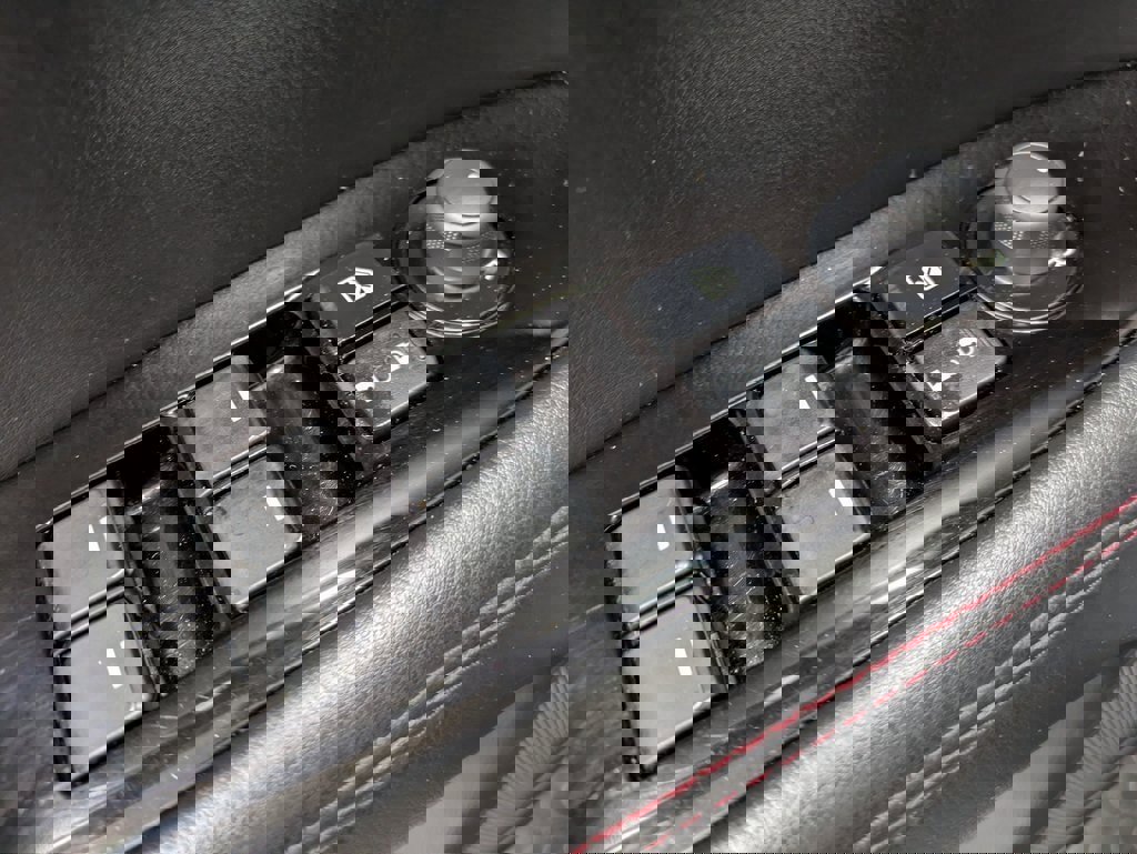 Certified 2023 MAZDA CX-5 Carbon Edition image 9