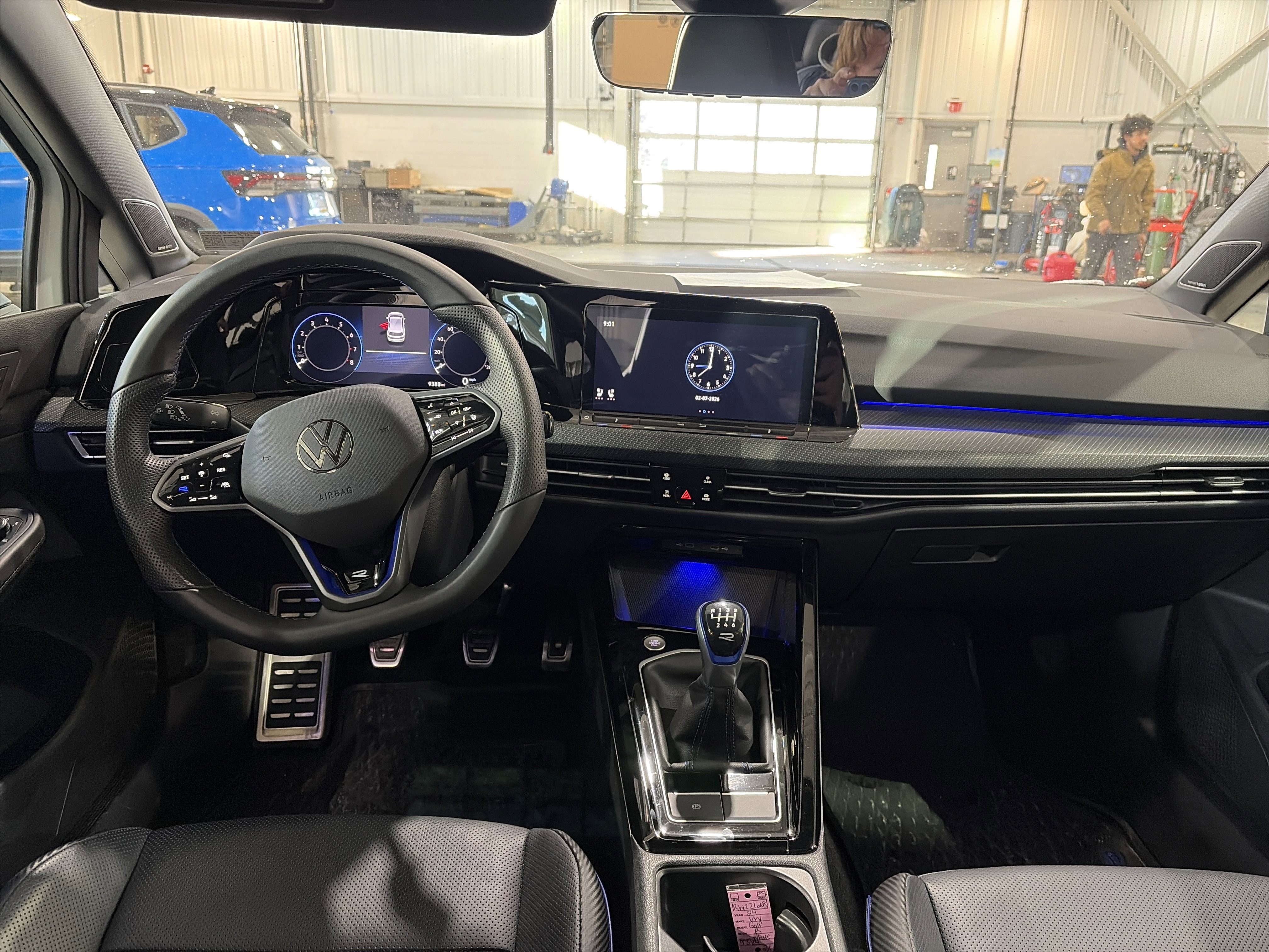 Certified 2024 Volkswagen Golf R image 15