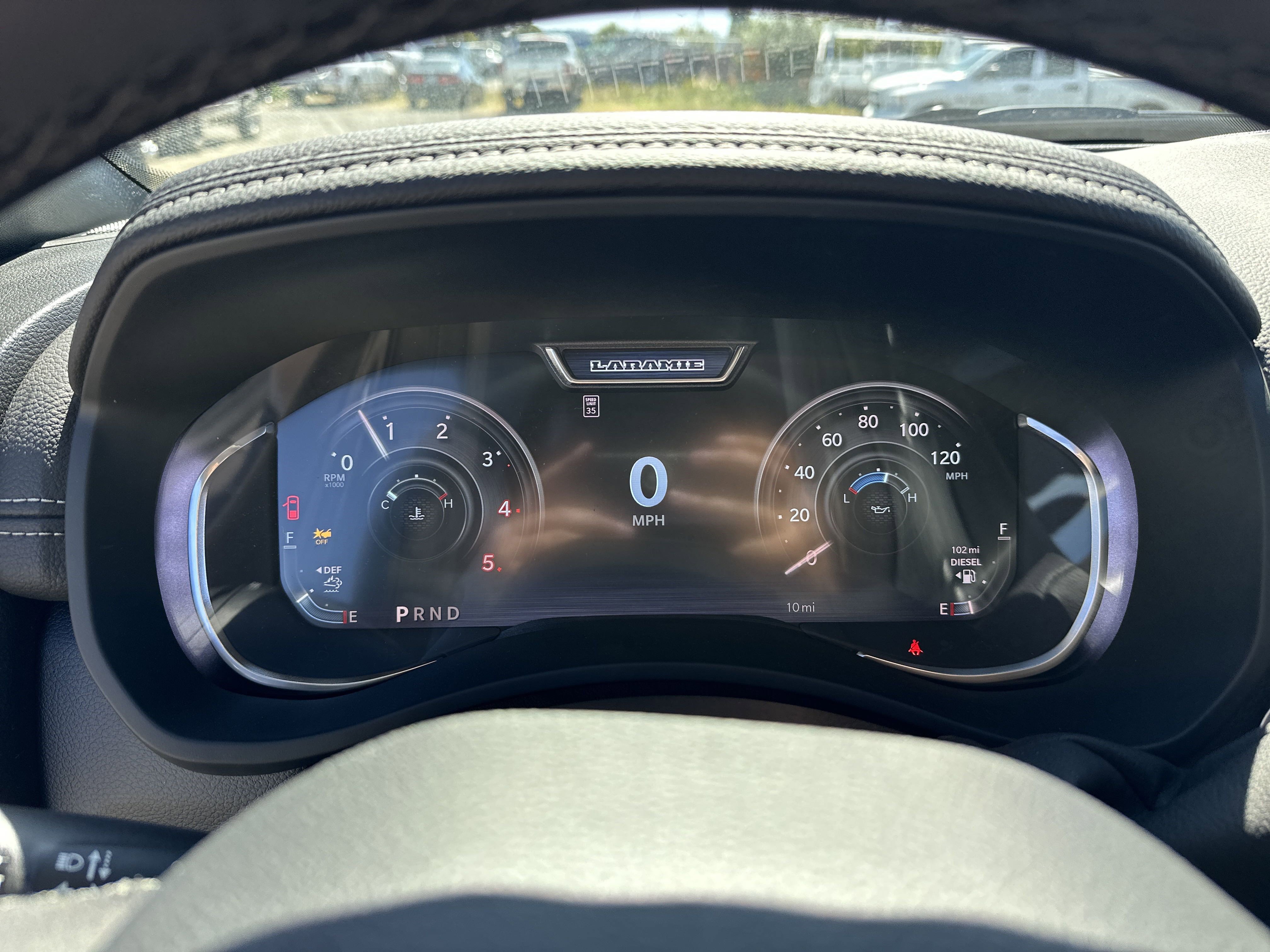 New 2025 RAM 3500 Laramie AWD/4WD image 19