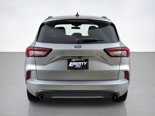 Used 2024 Ford Escape ST-Line w/ Tech Pack #1 AWD/4WD image 4