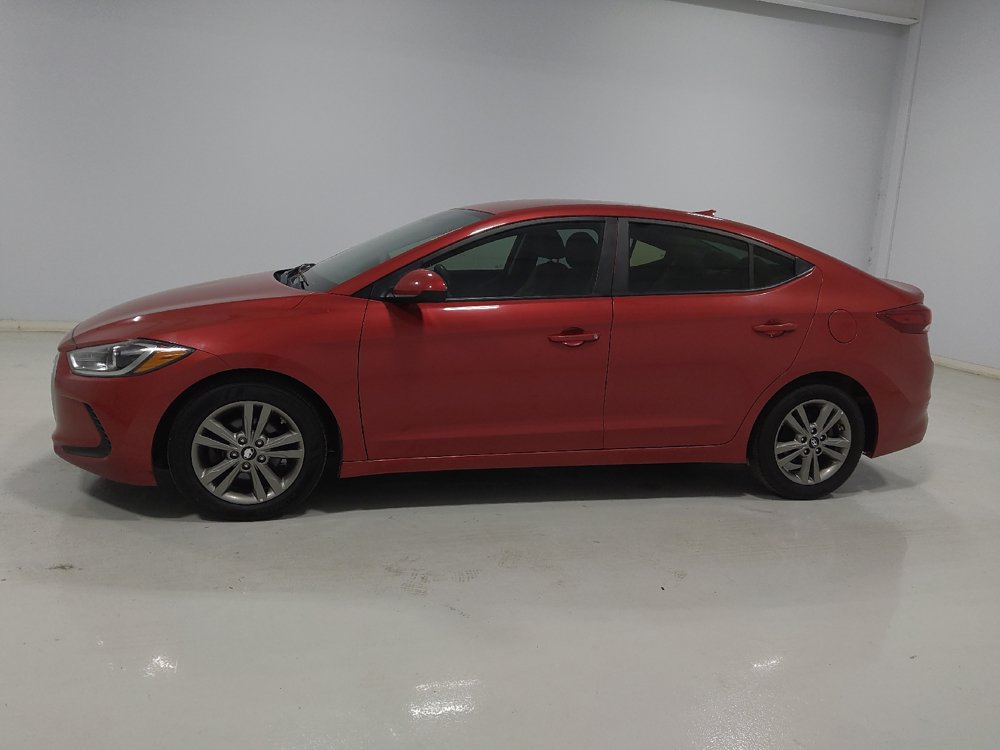 Used 2018 Hyundai Elantra SEL FWD image 2