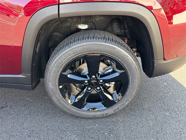 New 2025 Jeep Grand Cherokee Altitude image 6