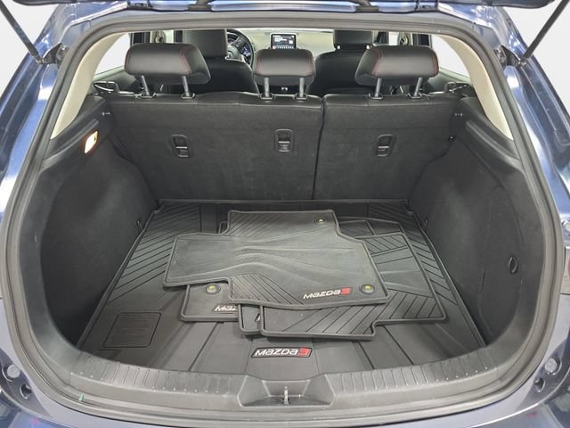 Used 2014 MAZDA MAZDA3 s Grand Touring w/ Technology Package FWD image 32