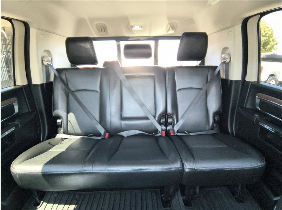 Used 2016 RAM 2500 Laramie w/ Sport Appearance Group AWD/4WD image 7