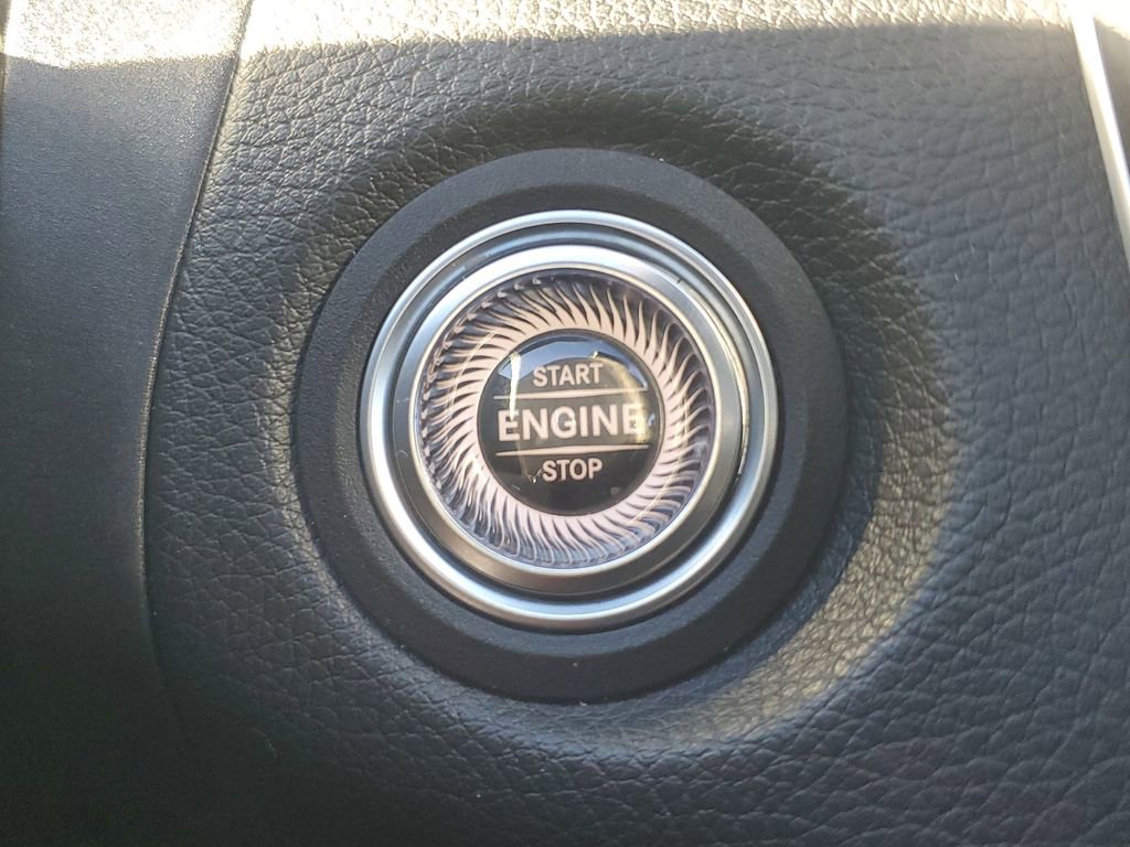 Used 2021 Mercedes-Benz C 43 AMG 4MATIC Sedan image 32