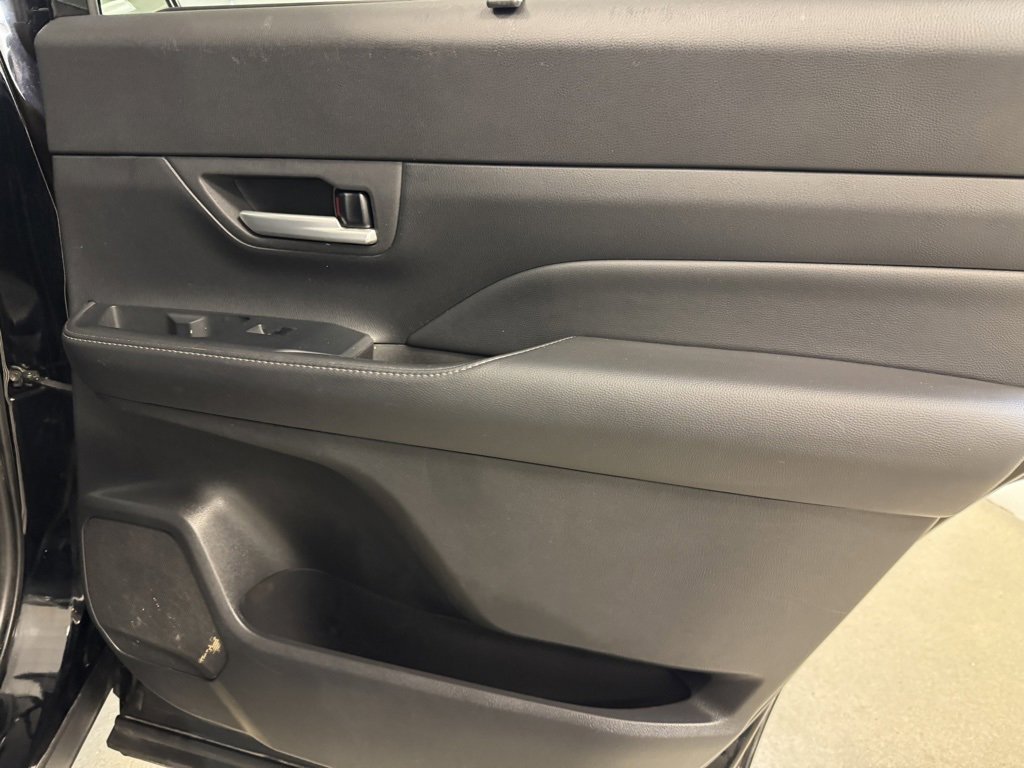 Used 2024 Toyota Grand Highlander XLE image 25