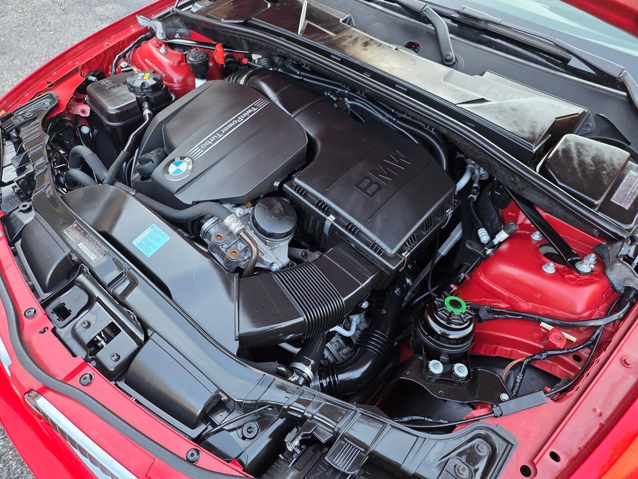 Used 2011 BMW 135i Convertible RWD image 27