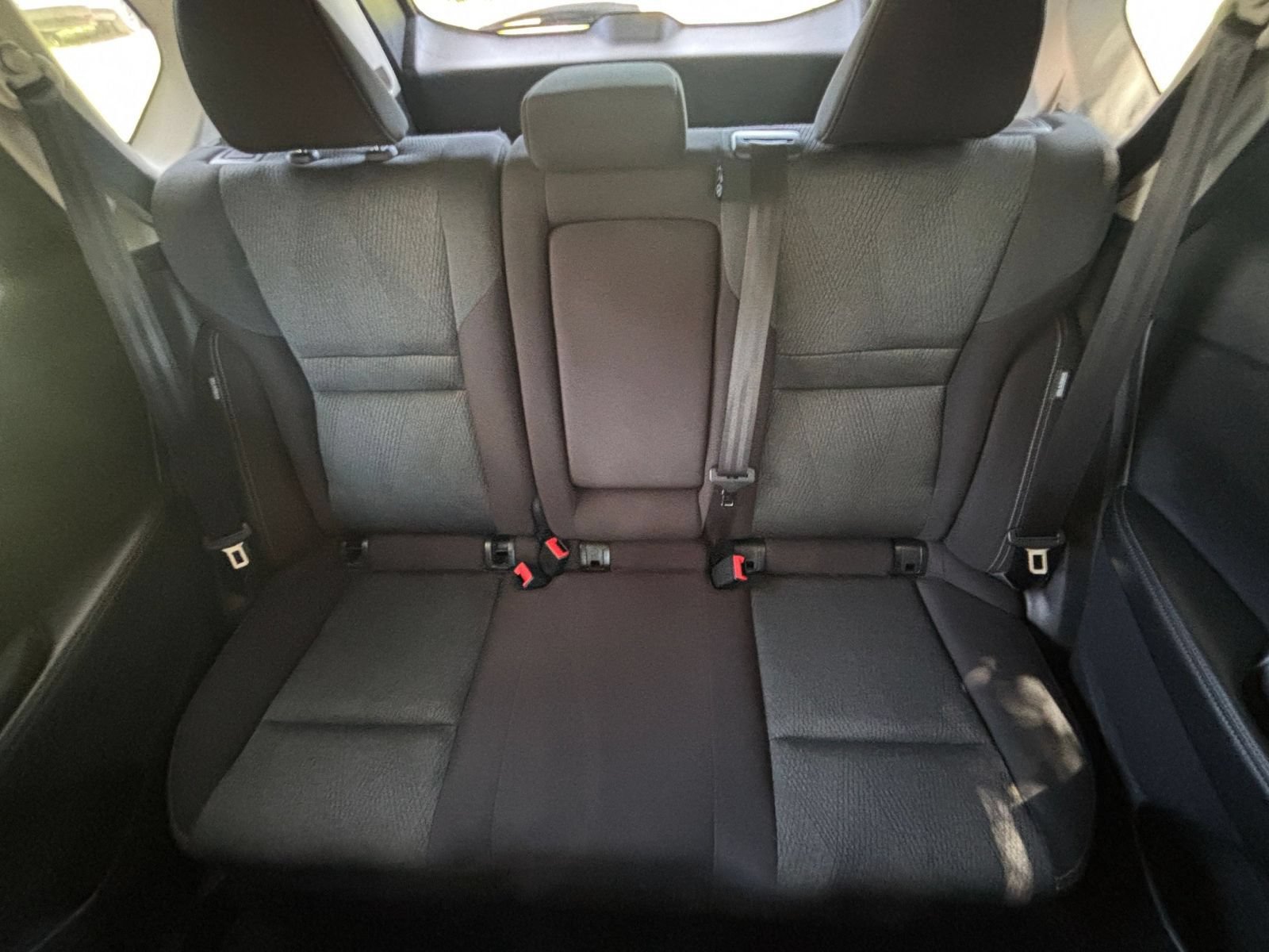Used 2025 Nissan Rogue SV FWD image 38