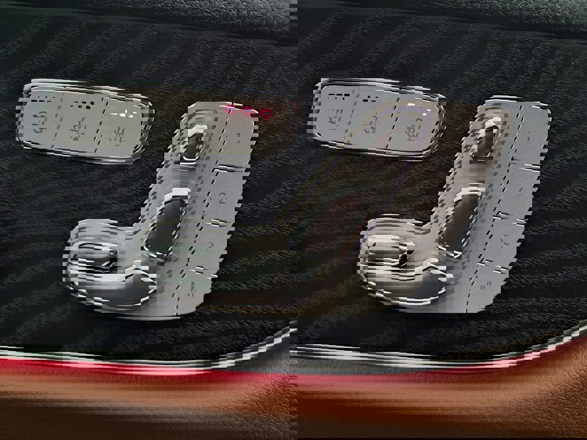 Used 2019 Mercedes-Benz E 450 4MATIC Cabriolet image 50