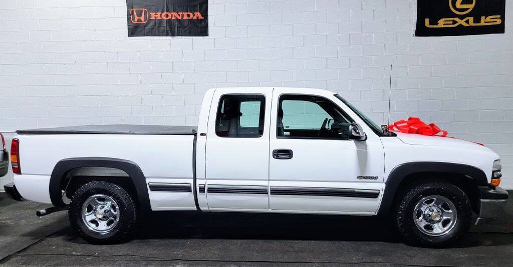 Used 2001 Chevrolet Silverado 1500 LS RWD image 2