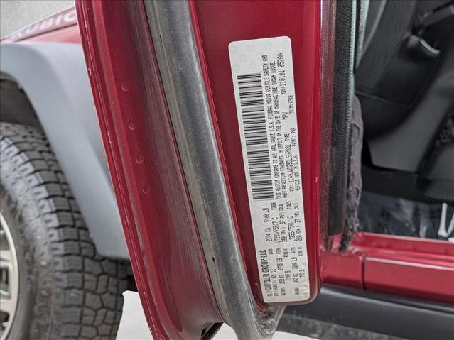 Used 2013 Jeep Wrangler Rubicon w/ PWR Convenience Group image 22