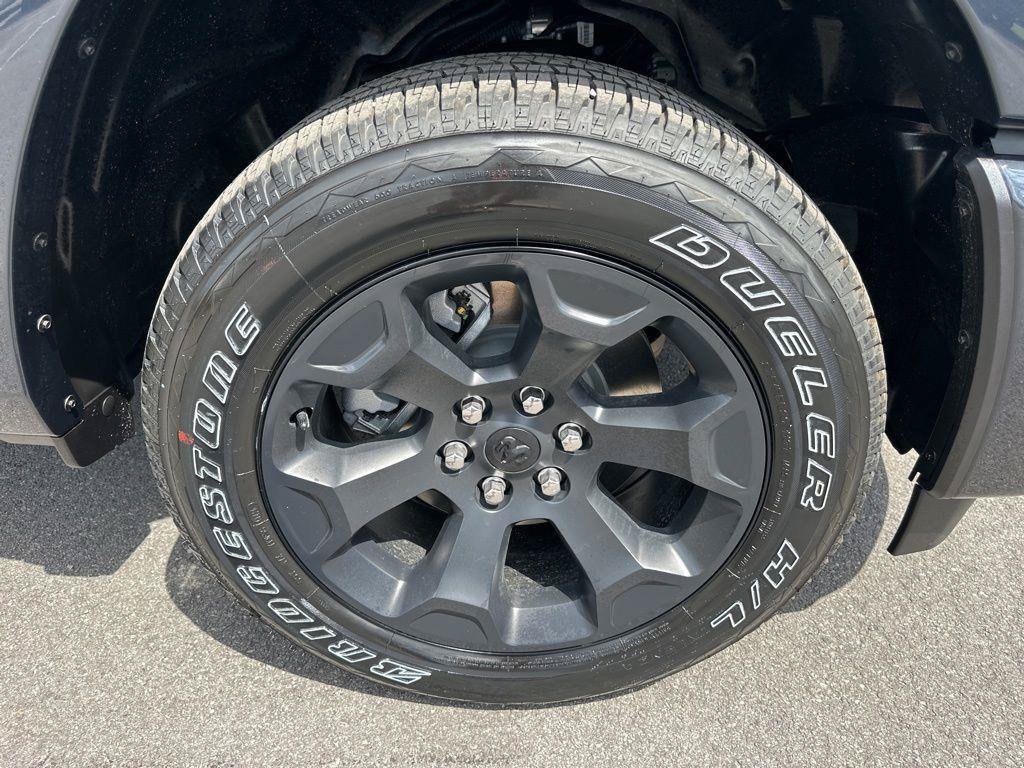 New 2026 RAM 1500 Big Horn AWD/4WD image 14