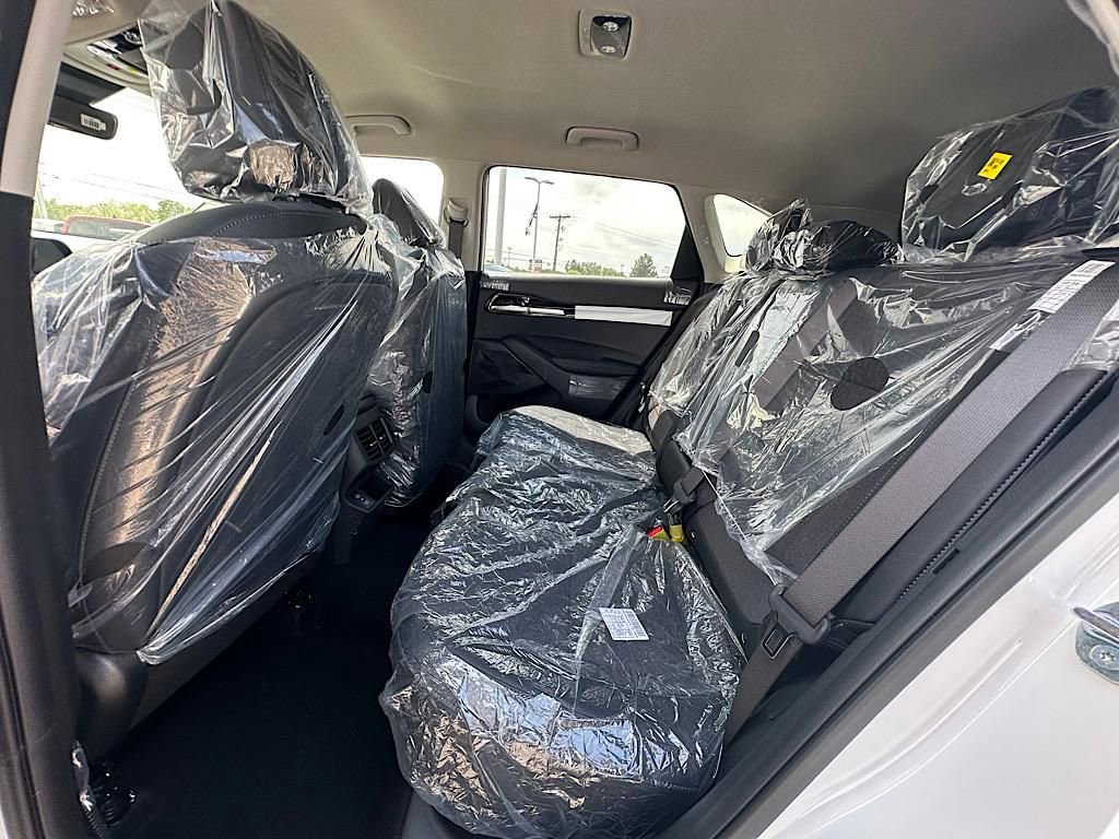 New 2025 Kia Seltos S image 18