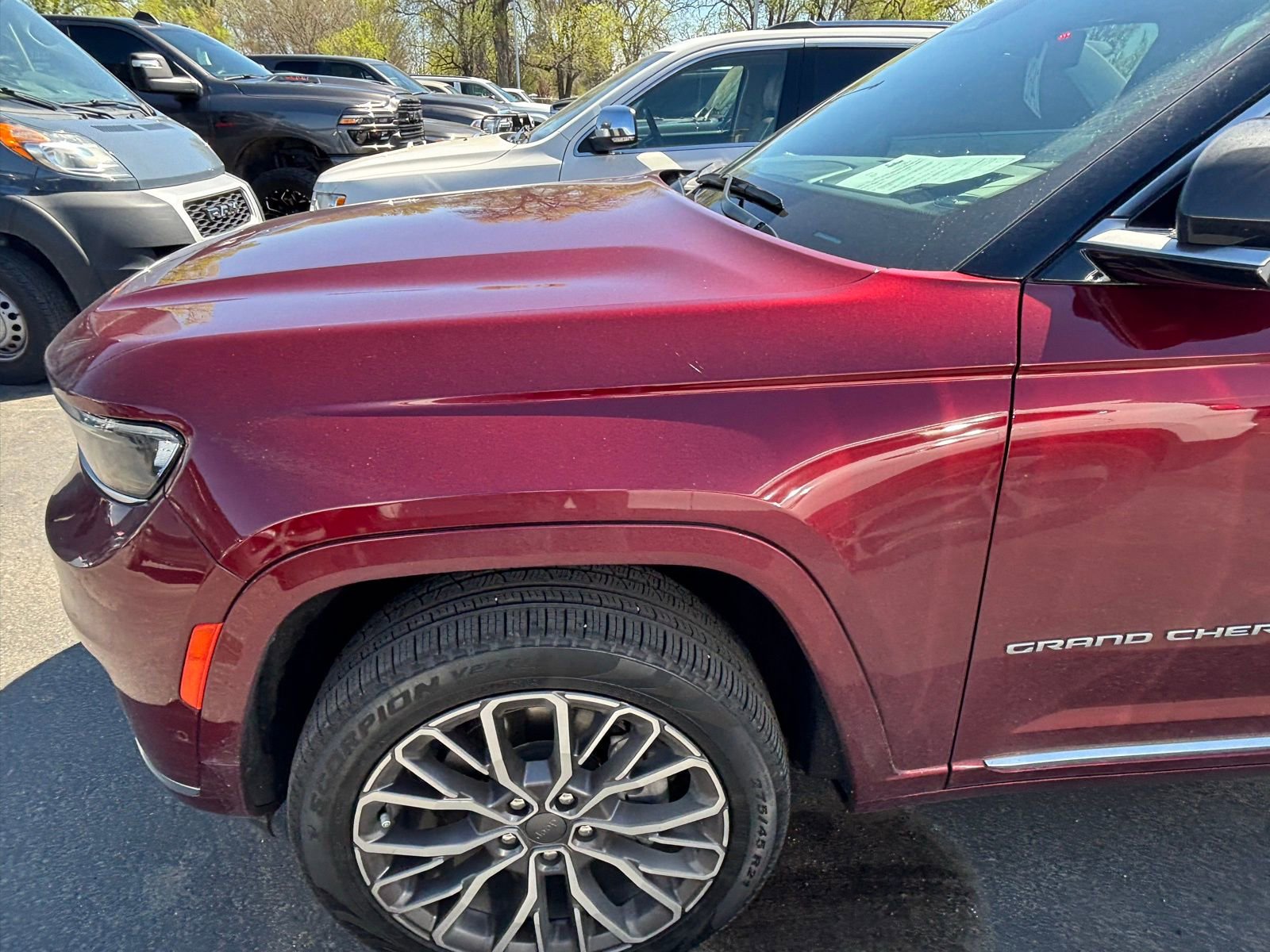 Used 2023 Jeep Grand Cherokee L Summit image 12