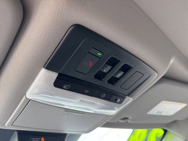 Certified 2024 Nissan Rogue SV w/ SV Premium Package image 27