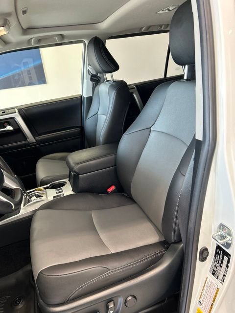 Used 2023 Toyota 4Runner SR5 Premium w/ Moonroof Package AWD/4WD image 6