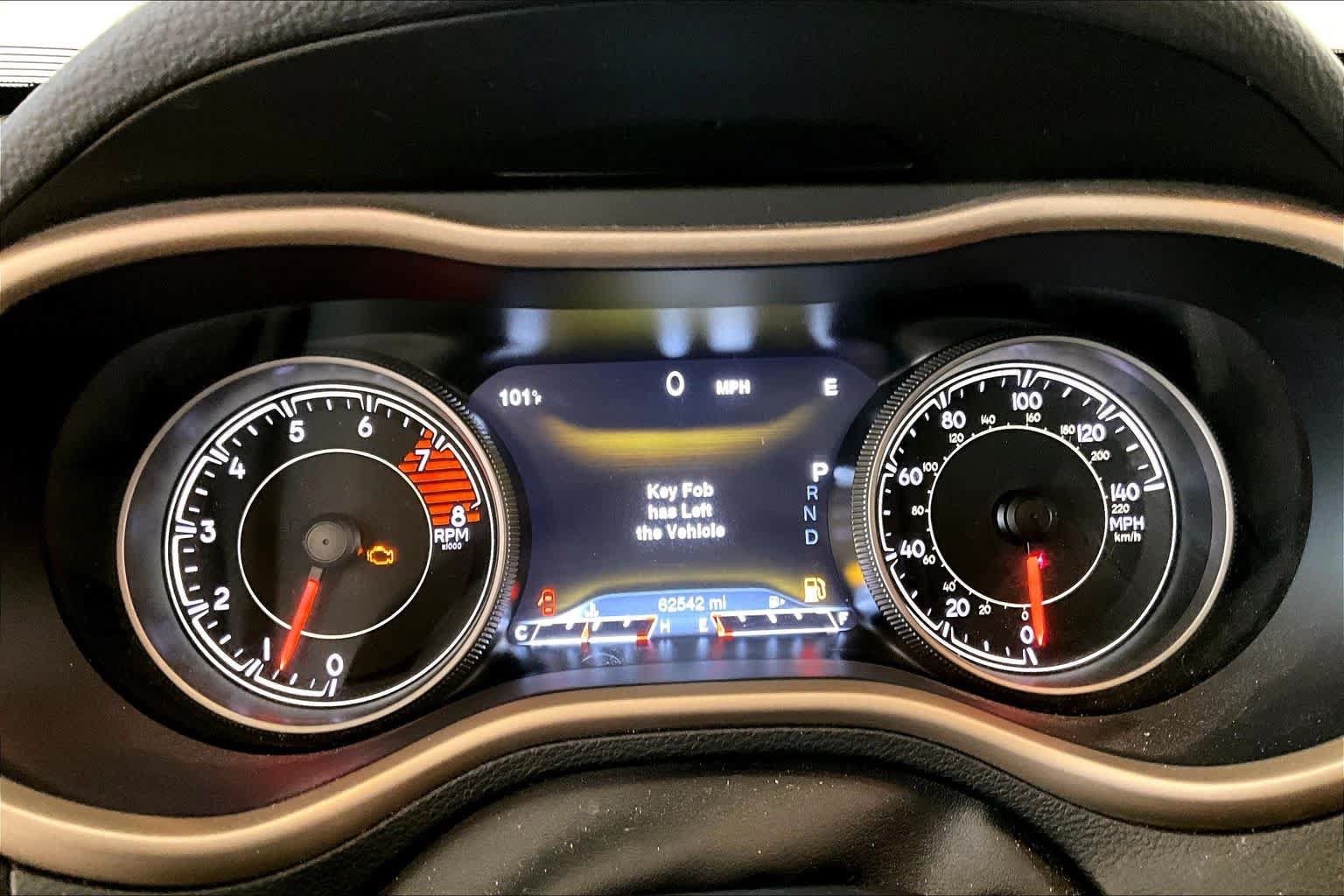 Used 2018 Jeep Cherokee Limited w/ Luxury Group AWD/4WD image 24
