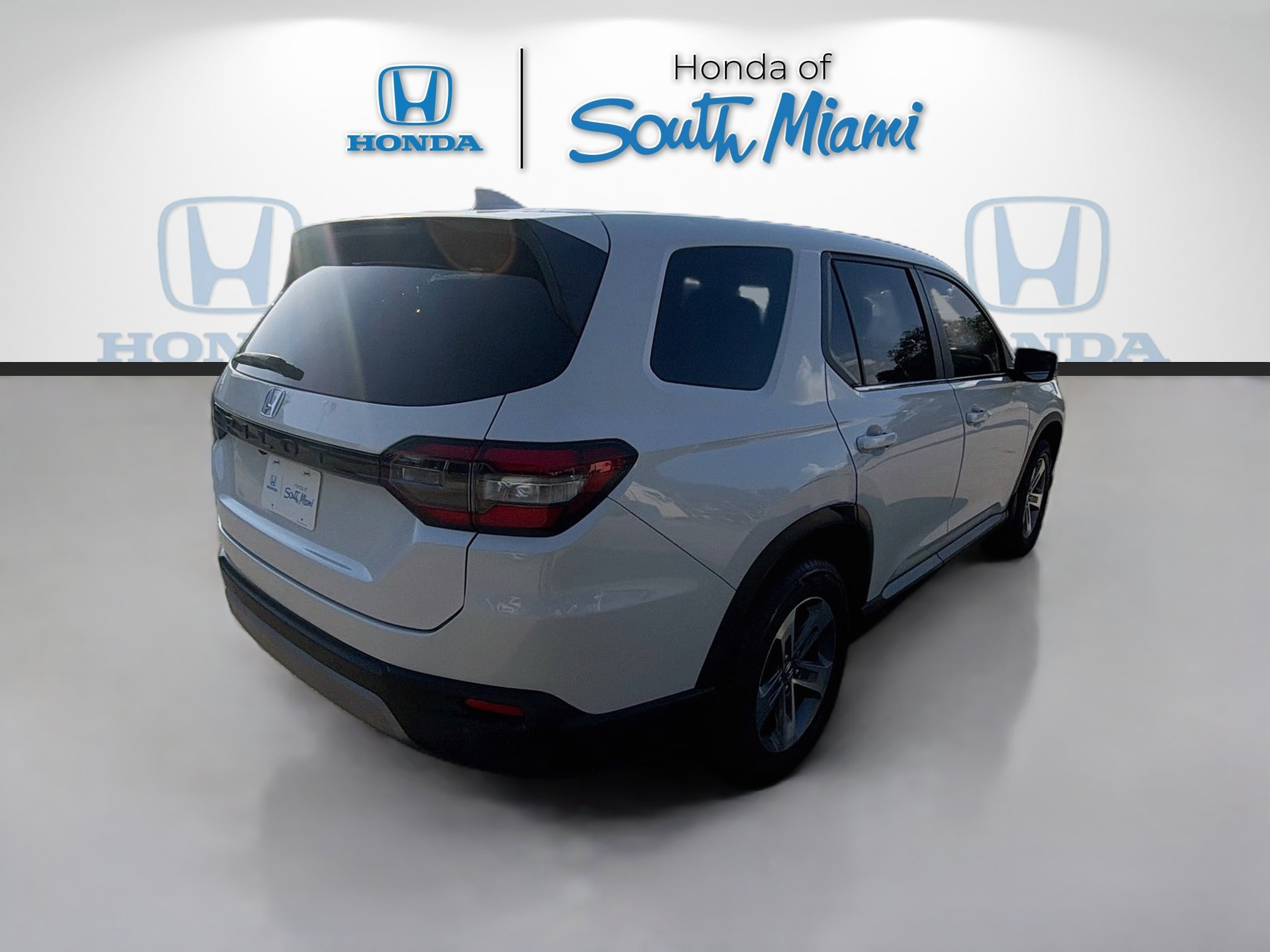 Used 2024 Honda Pilot EX-L image 7