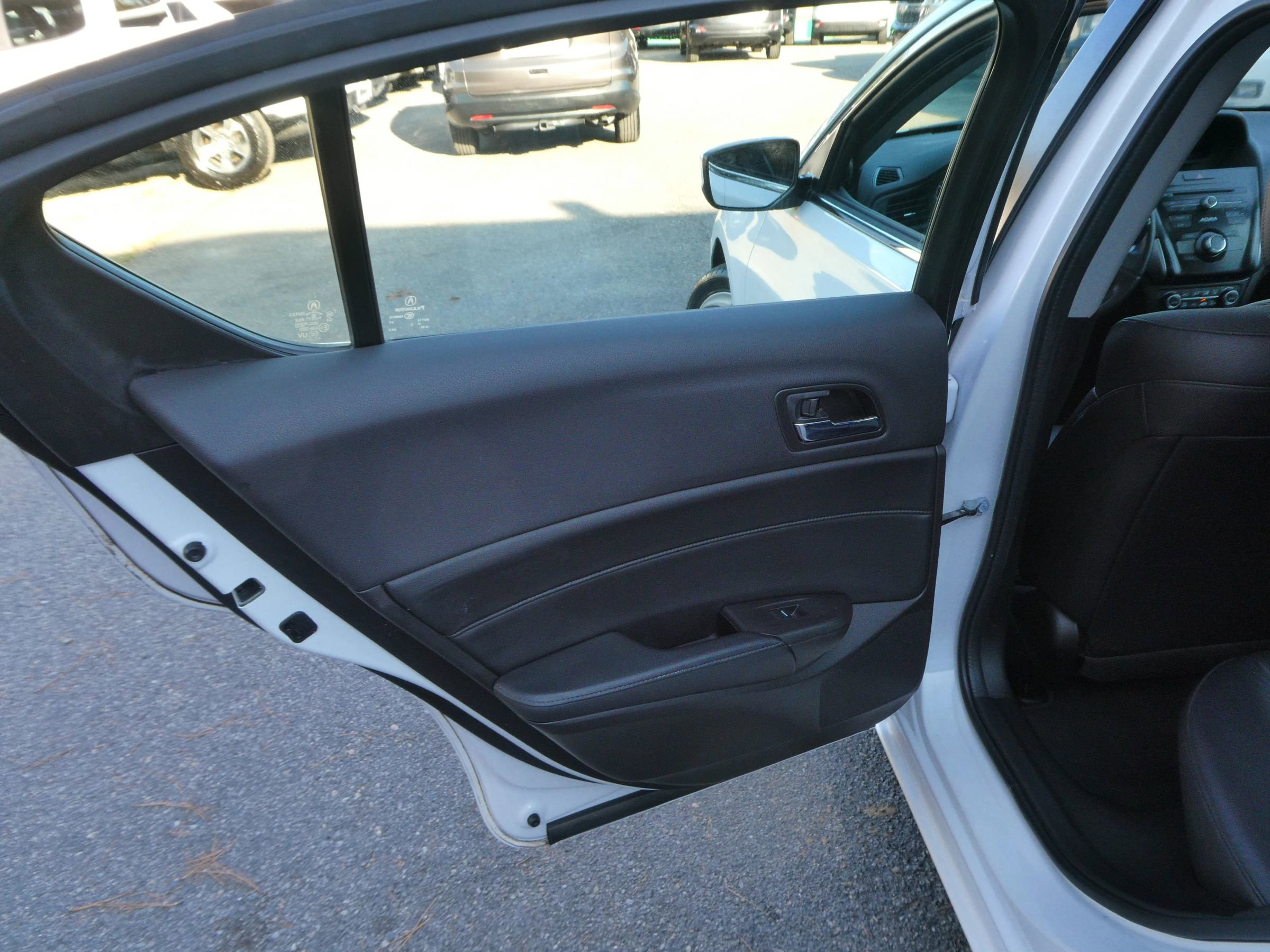 Used 2017 Acura ILX image 29