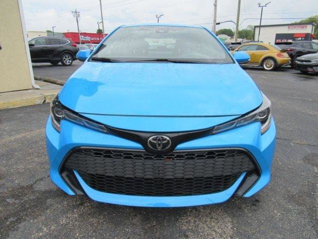 Used 2019 Toyota Corolla SE w/ SE Option Package image 3