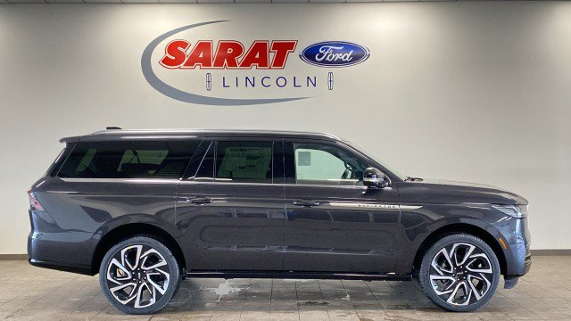 New 2026 Lincoln Navigator L Reserve