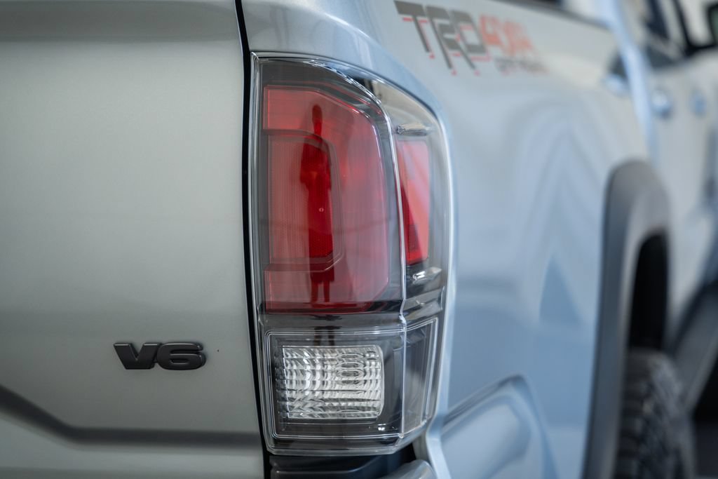 Used 2023 Toyota Tacoma TRD Off-Road AWD/4WD image 6