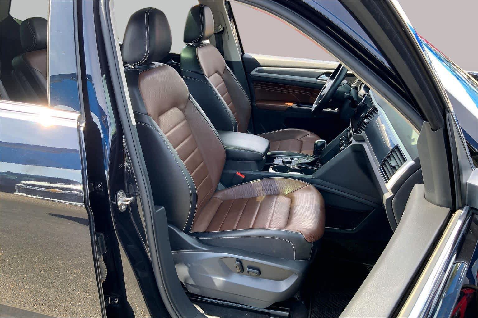 Used 2021 Volkswagen Atlas SEL Premium AWD/4WD image 9