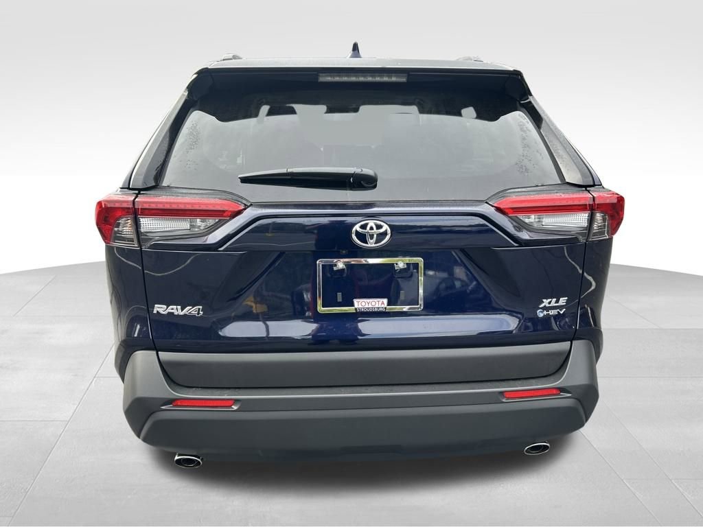 New 2025 Toyota RAV4 XLE image 4