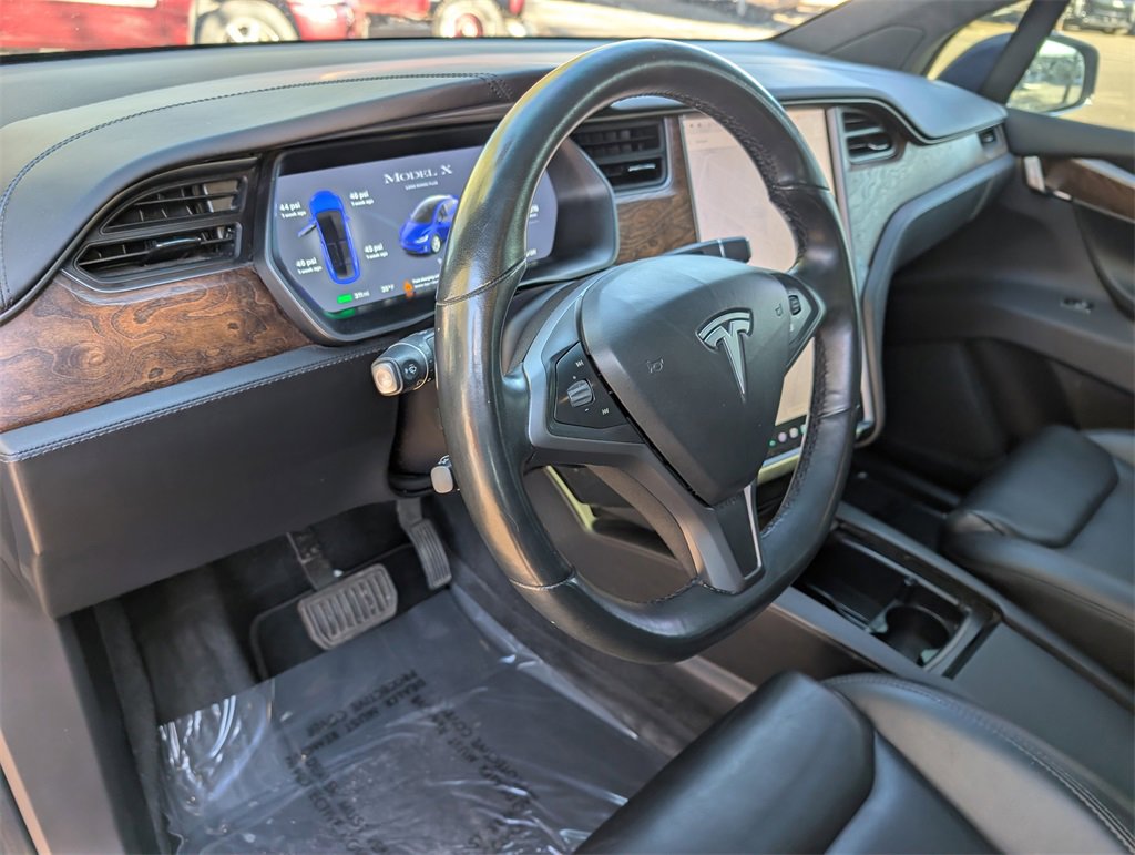 Used 2021 Tesla Model X Long Range image 10