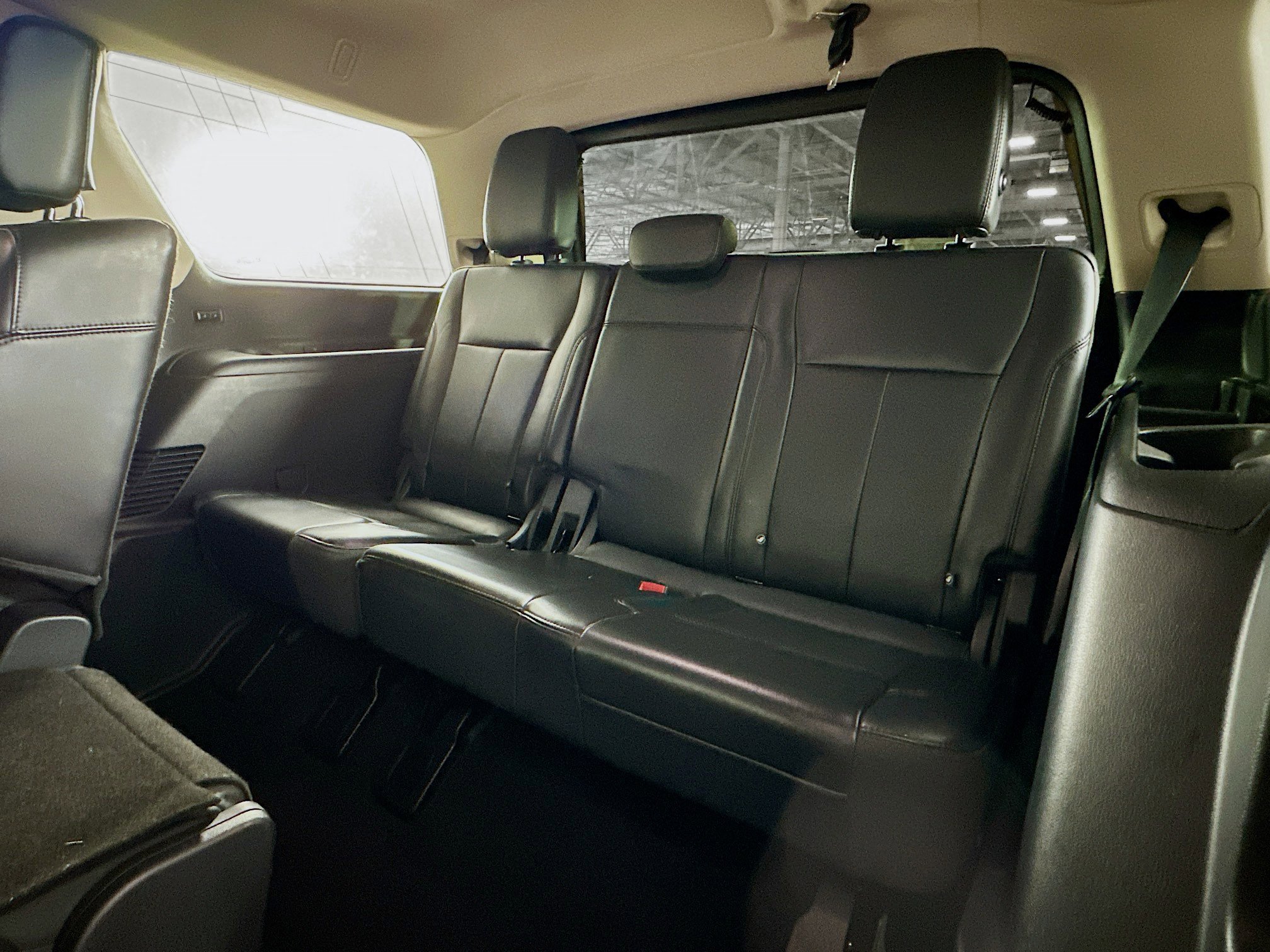 Used 2024 Ford Expedition XLT image 29