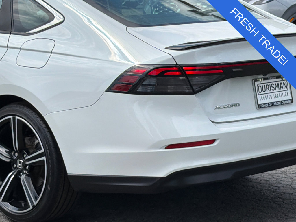 Used 2024 Honda Accord Sport image 6