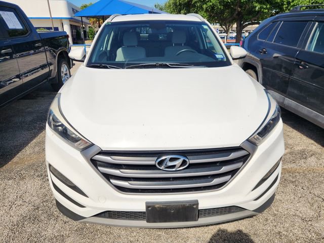 Used 2017 Hyundai Tucson Sport image 2