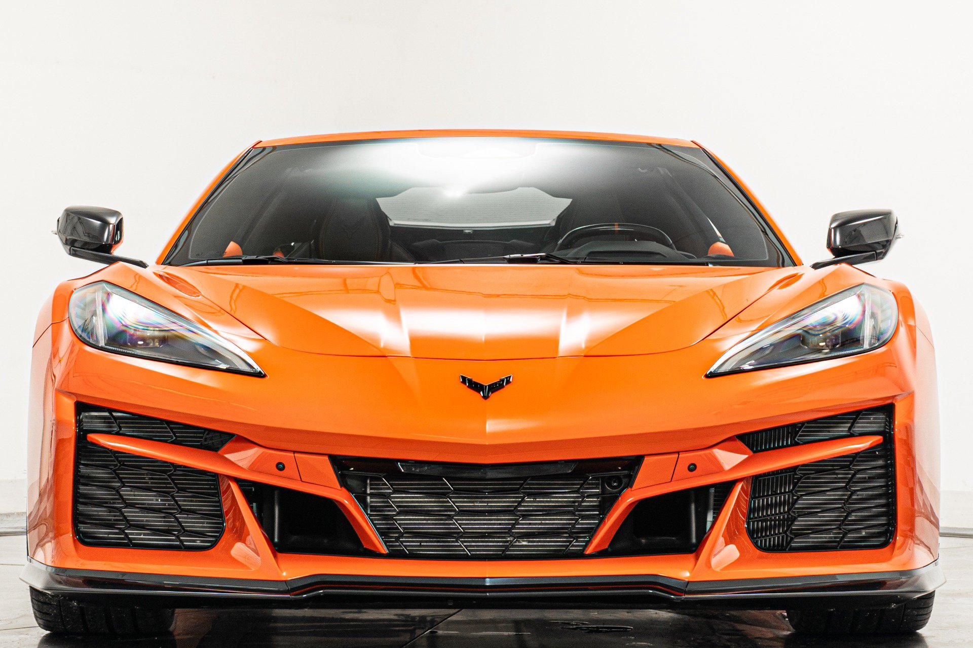 Used 2025 Chevrolet Corvette E-Ray AWD/4WD image 5