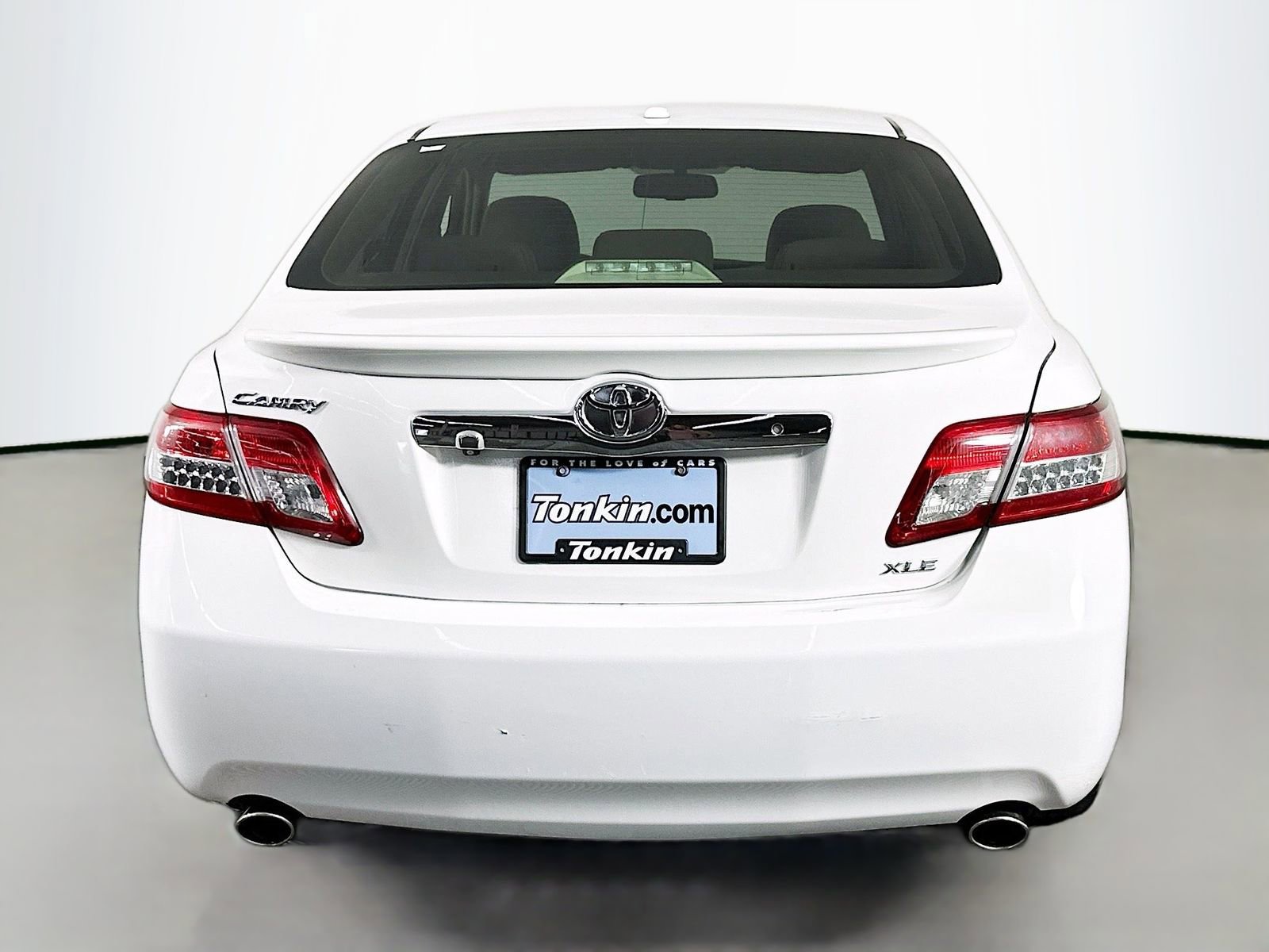 Used 2010 Toyota Camry XLE FWD image 6